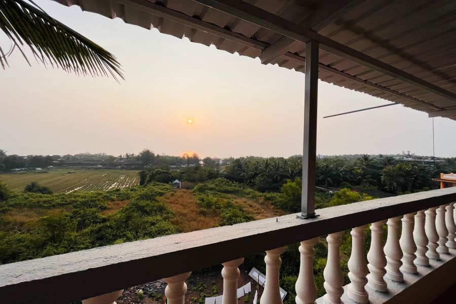 Sea facing hotels in goa