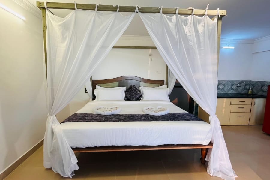 Sea view hotels in North goa