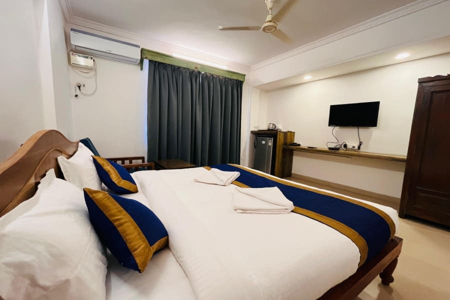 Family hotels in goa near beach